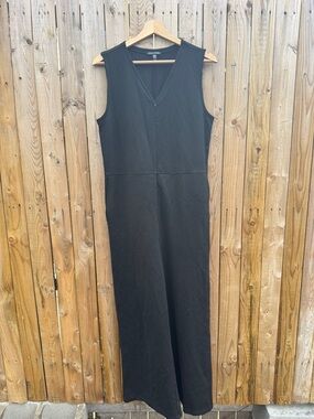 Eileen Fisher Black Sleeveless V-Neck jumpsuit